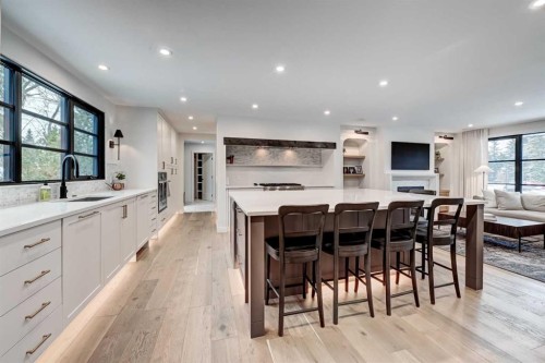 6755 Livingstone Drive Sw, Calgary, AB - Indoor Photo Showing Dining Room