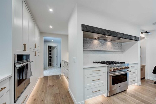 6755 Livingstone Drive Sw, Calgary, AB - Indoor Photo Showing Kitchen With Upgraded Kitchen