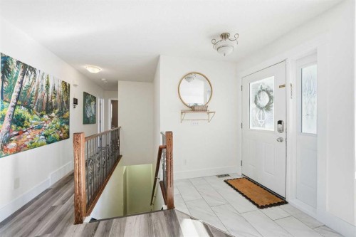 534 Hillview Gate, Strathmore, AB - Indoor Photo Showing Other Room