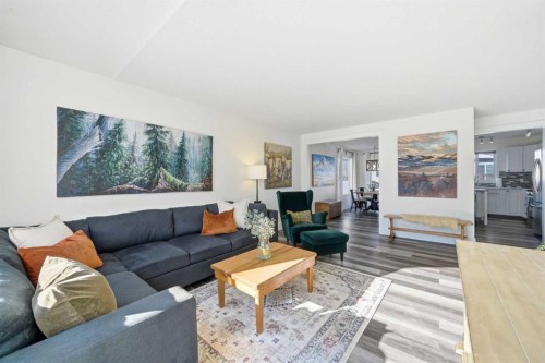 534 Hillview Gate, Strathmore, AB - Indoor Photo Showing Living Room