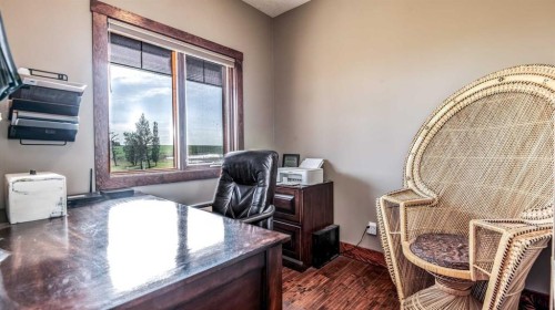 3100 Range Road 254, Strathmore, AB - Indoor Photo Showing Office