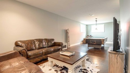 3100 Range Road 254, Strathmore, AB - Indoor Photo Showing Living Room
