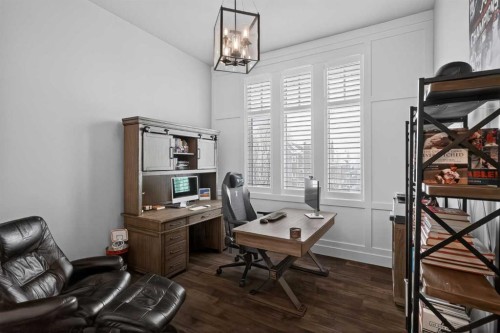 616 Coopers Crescent Sw, Airdrie, AB - Indoor Photo Showing Office