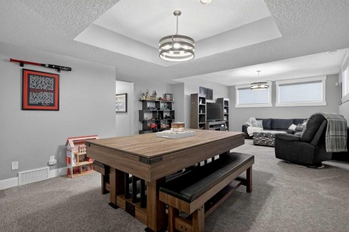 616 Coopers Crescent Sw, Airdrie, AB - Indoor Photo Showing Other Room