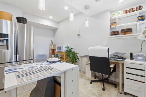 52 Walden Green Se, Calgary, AB - Indoor Photo Showing Office