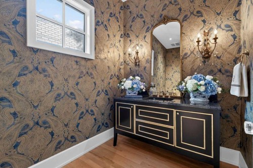 4215 16A Street Sw, Calgary, AB - Indoor Photo Showing Other Room