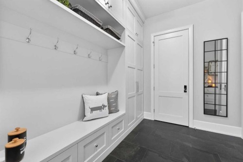 4215 16A Street Sw, Calgary, AB - Indoor Photo Showing Other Room