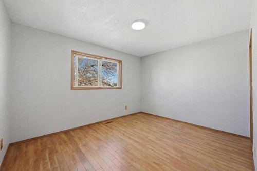 119 Macewan Meadow Way Nw, Calgary, AB - Indoor Photo Showing Other Room