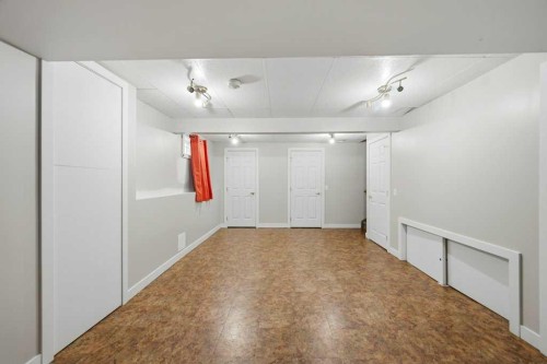119 Macewan Meadow Way Nw, Calgary, AB - Indoor Photo Showing Other Room
