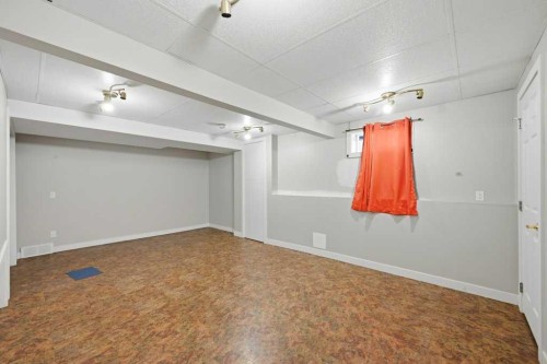 119 Macewan Meadow Way Nw, Calgary, AB - Indoor Photo Showing Other Room