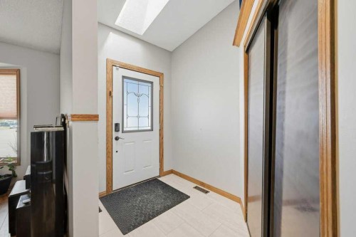 119 Macewan Meadow Way Nw, Calgary, AB - Indoor Photo Showing Other Room