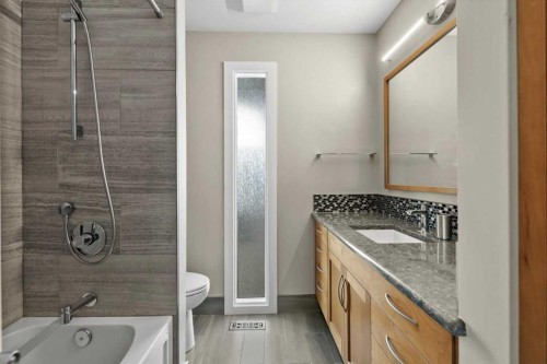 244 Ranchridge Bay Nw, Calgary, AB - Indoor Photo Showing Bathroom