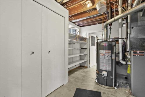 244 Ranchridge Bay Nw, Calgary, AB - Indoor Photo Showing Other Room