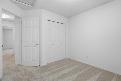 137 Taravista Crescent Ne, Calgary, AB - Indoor Photo Showing Other Room