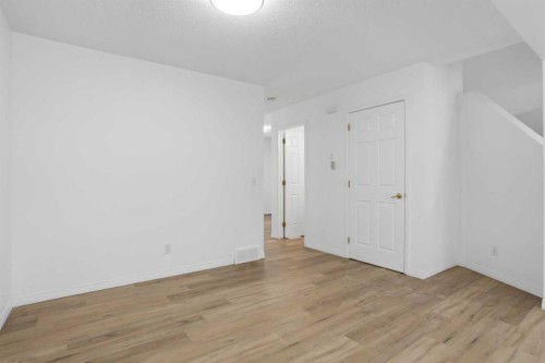 137 Taravista Crescent Ne, Calgary, AB - Indoor Photo Showing Other Room