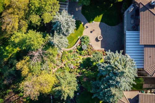 88 Woodacres Drive Sw, Calgary, AB - Outdoor