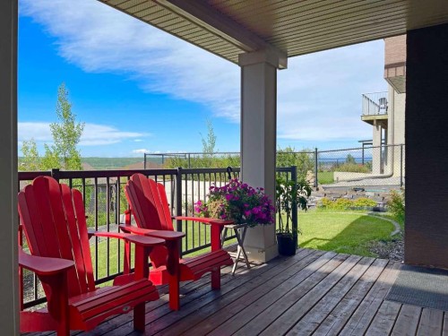 122 Springbluff Boulevard Sw, Calgary, AB - Outdoor With Deck Patio Veranda With Exterior