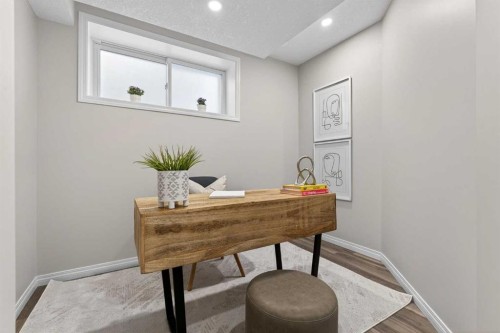 122 Springbluff Boulevard Sw, Calgary, AB - Indoor