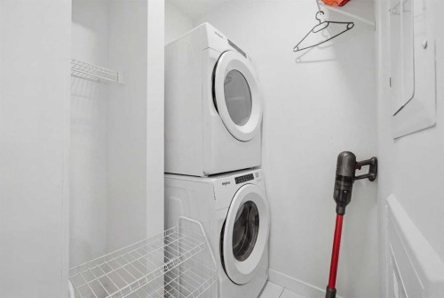2303-76 Cornerstone Passage Ne, Calgary, AB - Indoor Photo Showing Laundry Room