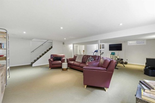 12 Varsville Place Nw, Calgary, AB - Indoor