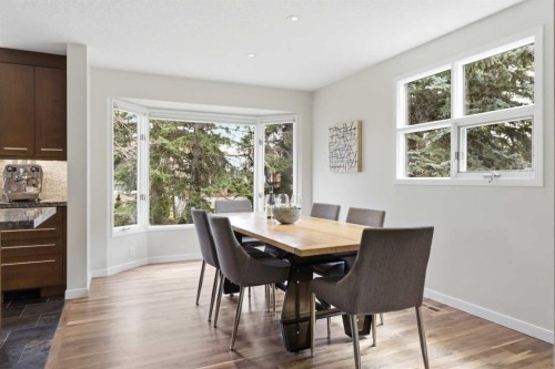 12 Varsville Place Nw, Calgary, AB - Indoor Photo Showing Dining Room