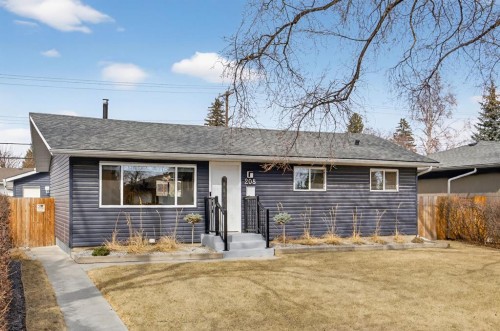 208 78 Avenue Se, Calgary, AB - Outdoor