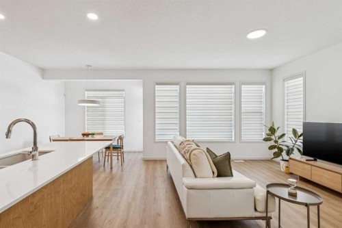 150 Lucas Close Nw, Calgary, AB - Indoor Photo Showing Other Room