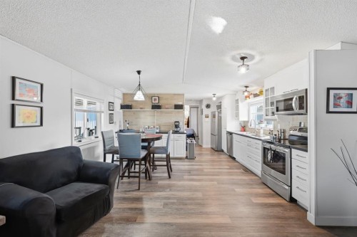 342 Burroughs Circle Ne, Calgary, AB 