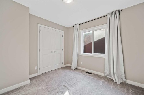 13 Cranbrook Cove Se, Calgary, AB - Indoor Photo Showing Other Room