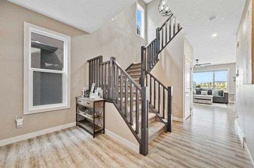 13 Cranbrook Cove Se, Calgary, AB - Indoor Photo Showing Other Room