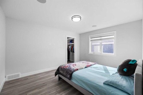 45 Waterford Terrace, Chestermere, AB - Indoor Photo Showing Bedroom