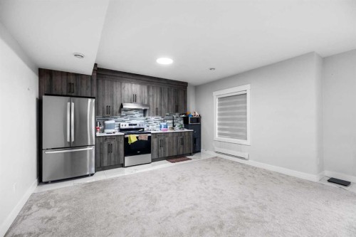 45 Waterford Terrace, Chestermere, AB - Indoor Photo Showing Kitchen