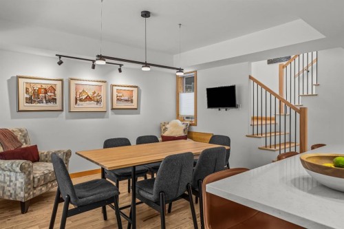 18 Pinewood Crescent, Canmore, AB - Indoor Photo Showing Dining Room