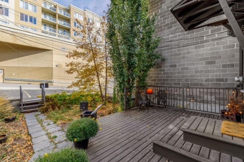 2032 34 Avenue Sw, Calgary, AB 