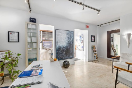 2032 34 Avenue Sw, Calgary, AB 