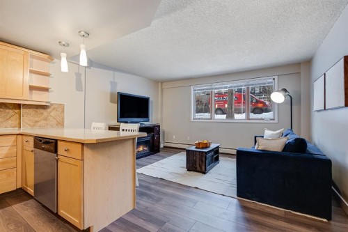 101-922 19 Avenue Sw, Calgary, AB - Indoor