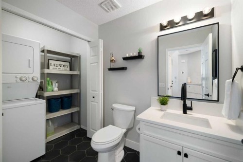 316 Mt Brewster Circle Se, Calgary, AB 