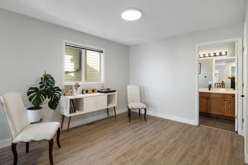 316 Mt Brewster Circle Se, Calgary, AB 