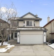 316 Mt Brewster Circle SE Calgary, AB T2Z 3J2