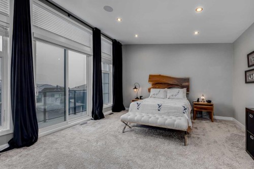 44 Timberline Way Sw, Calgary, AB - Indoor Photo Showing Bedroom