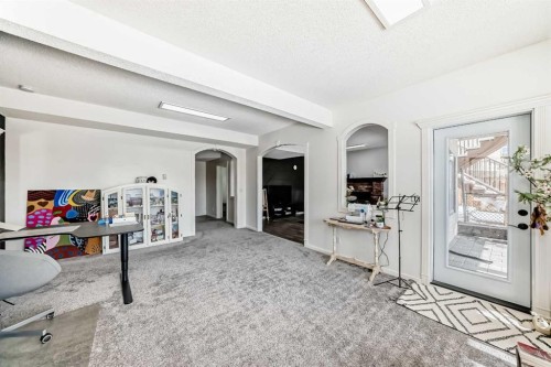 40 Christie Cairn Square Sw, Calgary, AB - Indoor Photo Showing Other Room