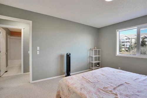 328 Tuscany Valley View Nw, Calgary, AB - Indoor Photo Showing Bedroom