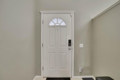 328 Tuscany Valley View Nw, Calgary, AB - Indoor Photo Showing Other Room