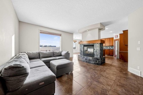14 Springborough Crescent Sw, Calgary, AB - Indoor Photo Showing Living Room With Fireplace