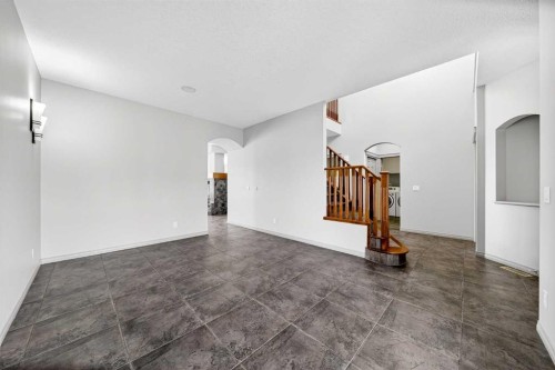 14 Springborough Crescent Sw, Calgary, AB - Indoor Photo Showing Other Room