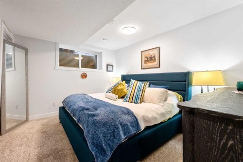 7411 202 Avenue Se, Calgary, AB - Indoor Photo Showing Bedroom