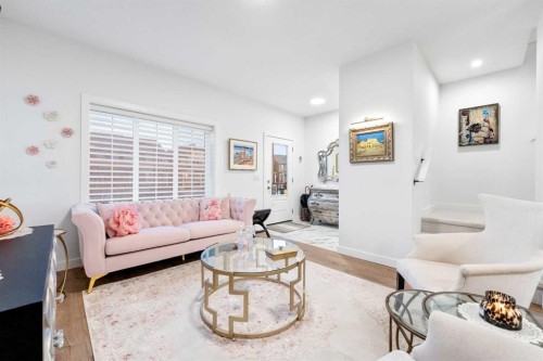 7411 202 Avenue Se, Calgary, AB - Indoor Photo Showing Living Room