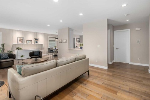 5689 Brenner Crescent Nw, Calgary, AB - Indoor Photo Showing Living Room