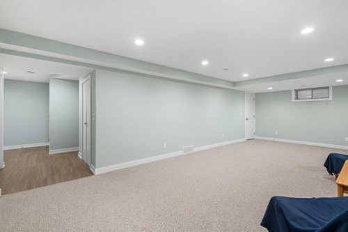 5689 Brenner Crescent Nw, Calgary, AB - Indoor