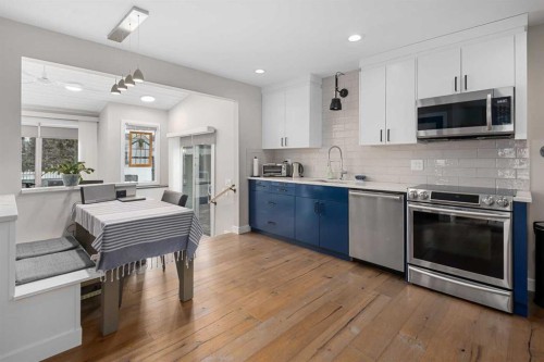 5689 Brenner Crescent Nw, Calgary, AB - Indoor Photo Showing Kitchen With Stainless Steel Kitchen With Upgraded Kitchen